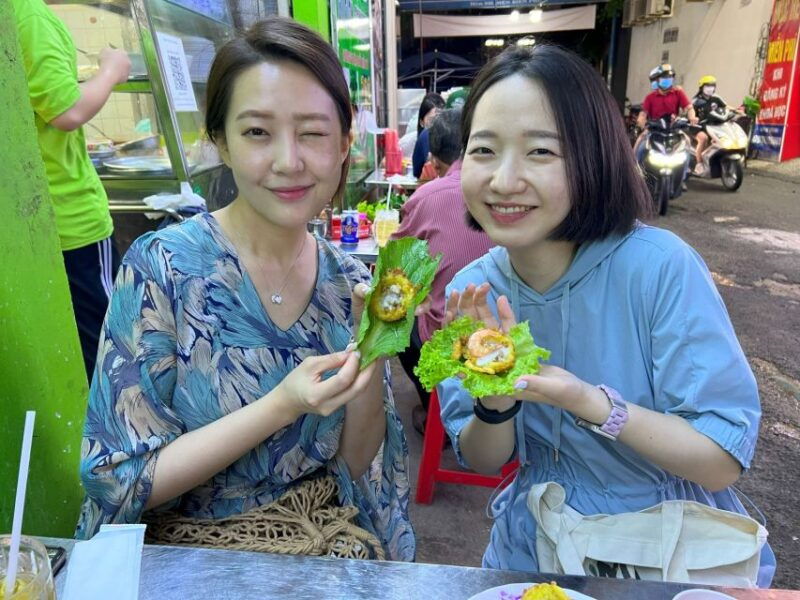 ho-chi-minh-street-food-experience-in-saigon-by-walking