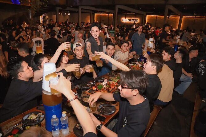 Ho Chi Minh Street Food Private Tour With Dancing Bar - What to Expect from the Ho Chi Minh Street Food Private Tour With Dancing Bar