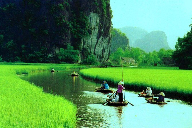 Hoa Lu -Trang An -Hang Mua Small Group Full day From Hanoi - FAQ