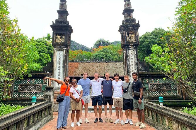 Hoa Lu, Trang An & Mua Caves Views Luxury Day Escape from Hanoi - FAQ