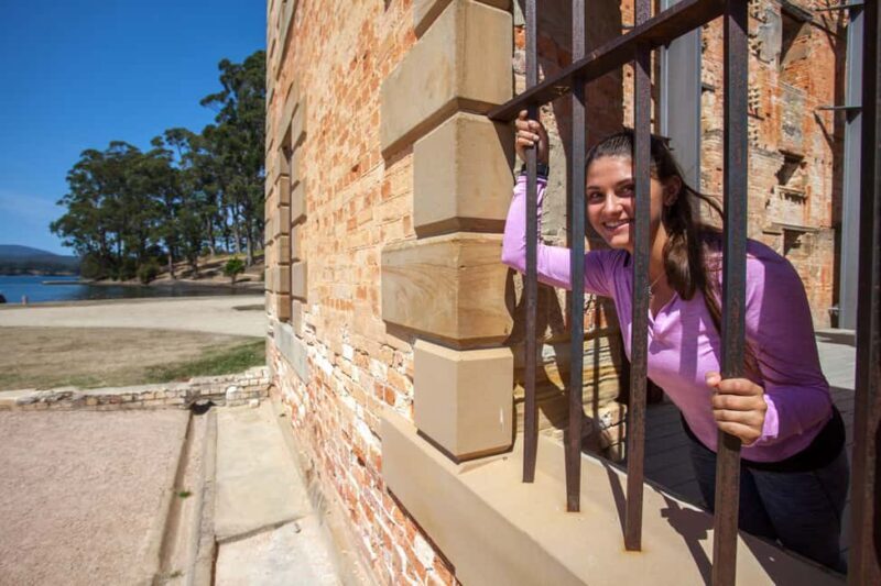 Hobart: Port Arthur, Richmond & Tasman Peninsula Active Tour - Key Points