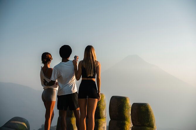 hobbitenango-and-altamira-half-day-tour