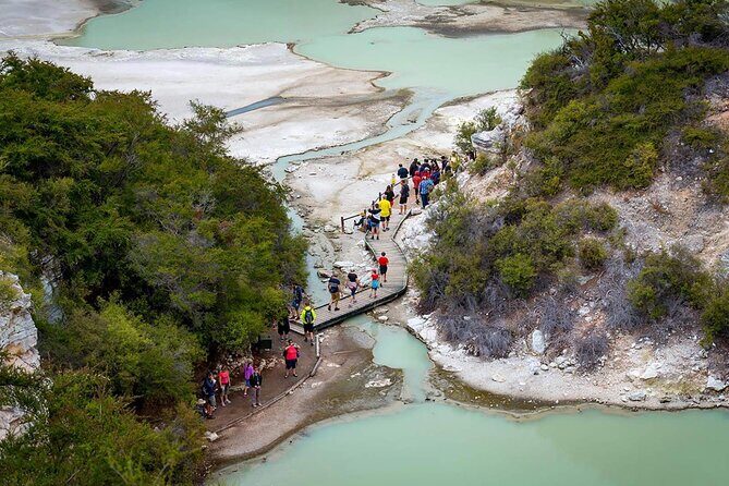 Hobbiton and Wai-O-Tapu Full Day Small Group Tour - The Itinerary in Detail