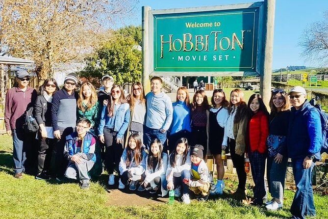 Hobbiton Movie Set Small Group Fully Guided Day Tour from Auckland - Who Is This Tour Best For?