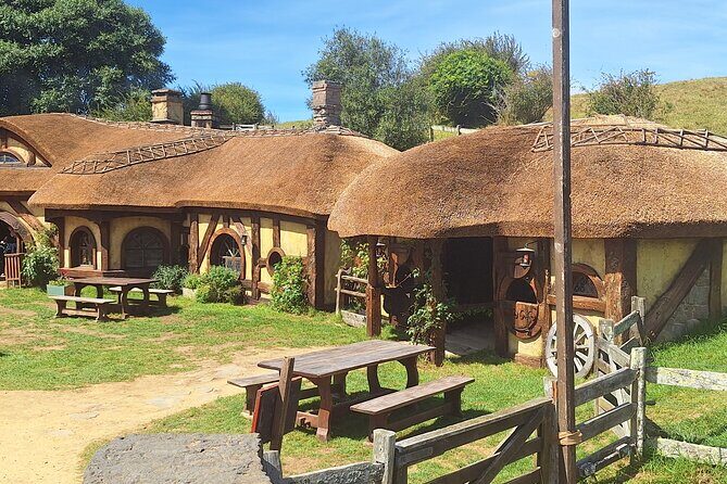 Hobbiton Small group Tour from Tauranga Port - FAQ