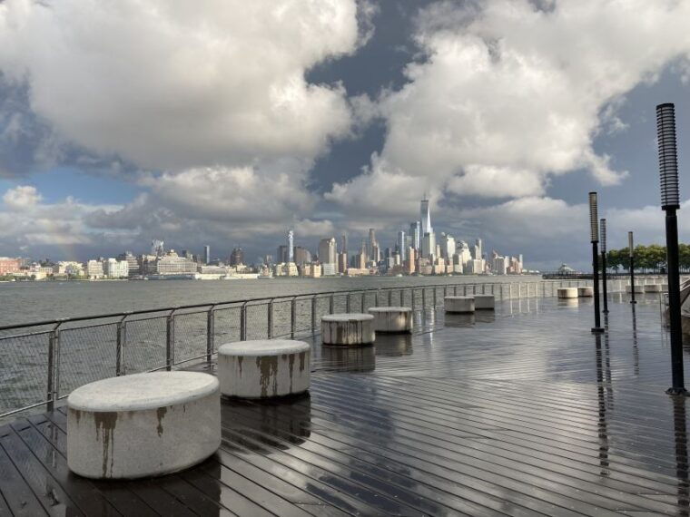 hoboken-private-walking-tour-with-manhattan-views