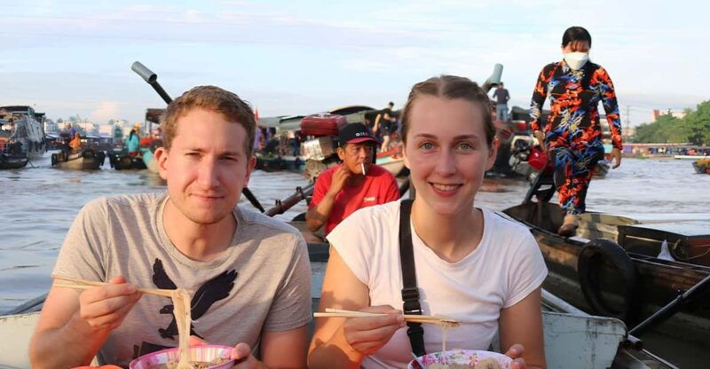 hochiminh-cai-rang-floating-market-mekong-delta-1-day