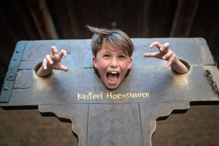 hoensbroek-entry-ticket-to-hoensbroek-castle