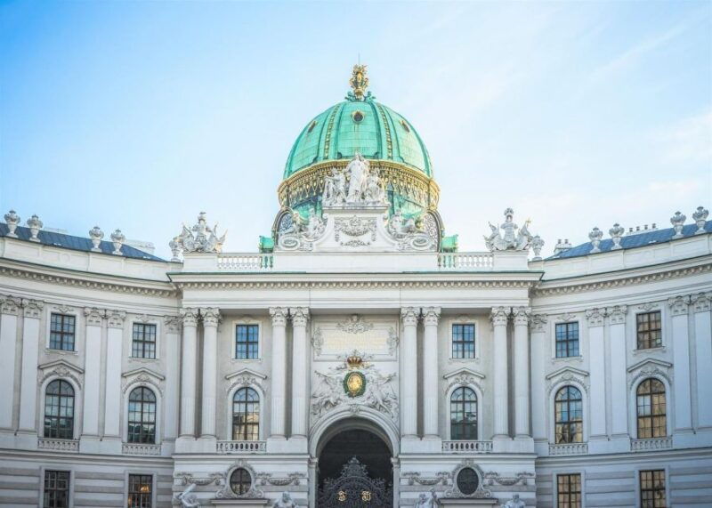 hofburg-sisi-museum-and-imperial-apartments-private-tour