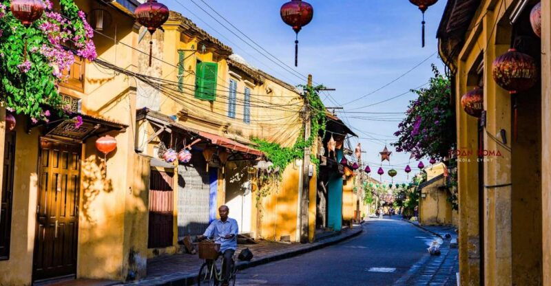 hoi-an-2-5-hour-street-food-tour