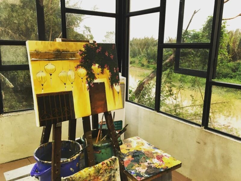 Hoi An: 2 Hours Painting Class with Local Artist in Oldtown - The Artistic Environment: A Poetic Riverside Setting