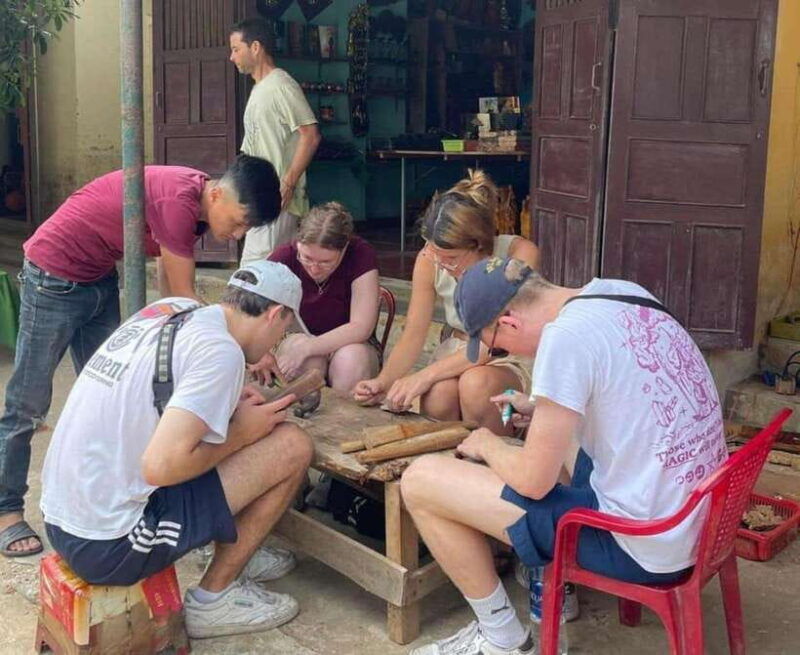 hoi-an-3-traditional-handicraft-villages-in-1-tour