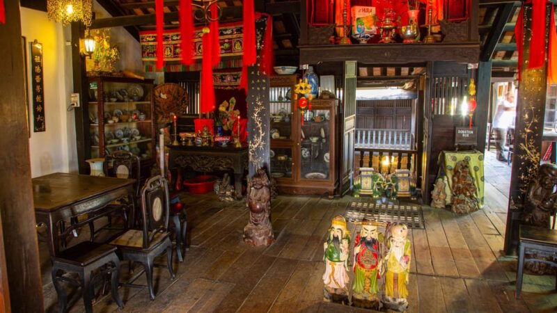 hoi-an-ancient-town-city-tour-boat-ride-lantern-release