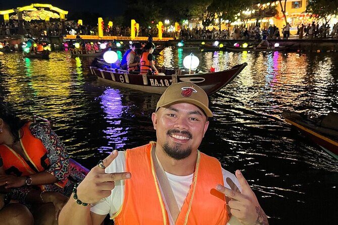 Hoi An Ancient Town Tour with Boat Ride and Lantern Release - What’s Included and What’s Not