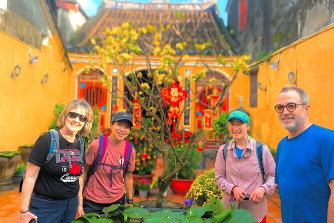Hoi An Ancient Town Walk and Taste Local Flavors - Key Points