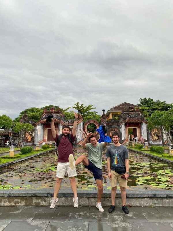 Hoi An Ancient Town - Walking Tour with Local Guide - A Closer Look at the Hoi An Walking Tour