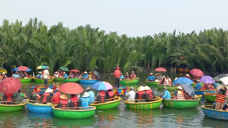 hoi-an-bamboo-basket-boat-adventure