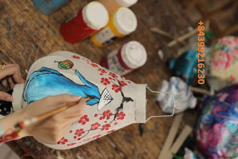 Hoi An: Bamboo Silk Lantern Making and Painting Class - Detailed Review of the Lantern Making & Painting Class