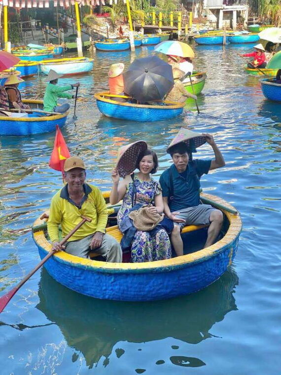 hoi-an-basket-boat-hoi-an-memories-show-ticket