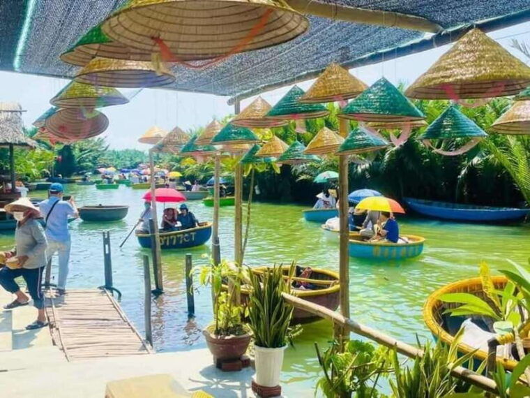 hoi-an-basket-boat-ticket-transfer-2ways-cam-thanh-village