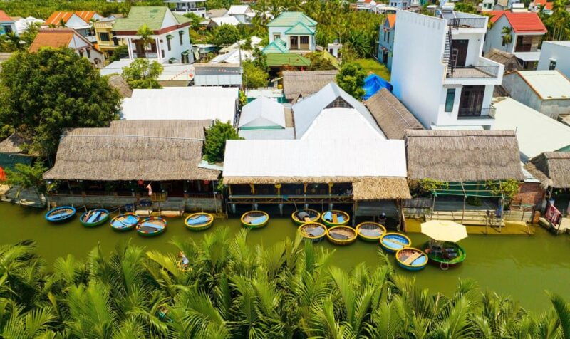 hoi-an-basket-boat-tour-at-the-coconut-village