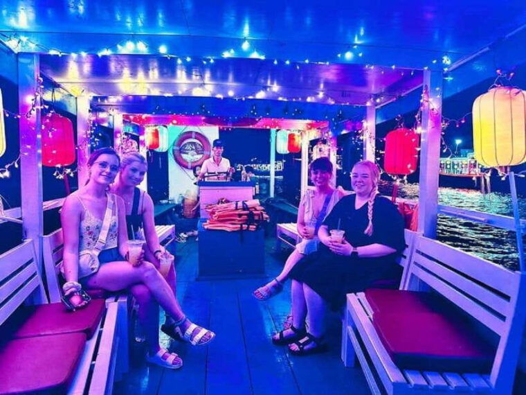 hoi-an-basket-boat-with-river-boat-transferlantern-release