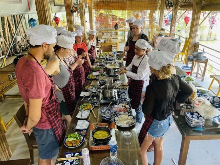 hoi-an-bay-mau-eco-cooking-class-w-market-basket-boat-trip