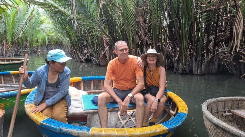 hoi-an-biking-around-and-basket-boat-ride