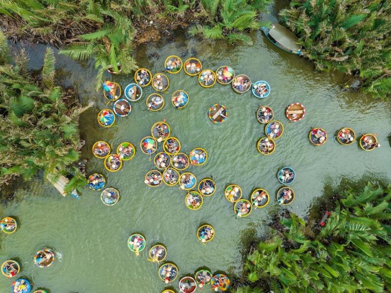 hoi-an-cam-thanh-basket-boat-ride