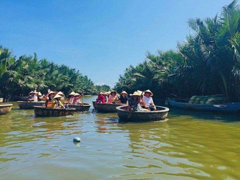 hoi-an-cam-thanh-tour-on-a-traditional-bamboo-basket-boat