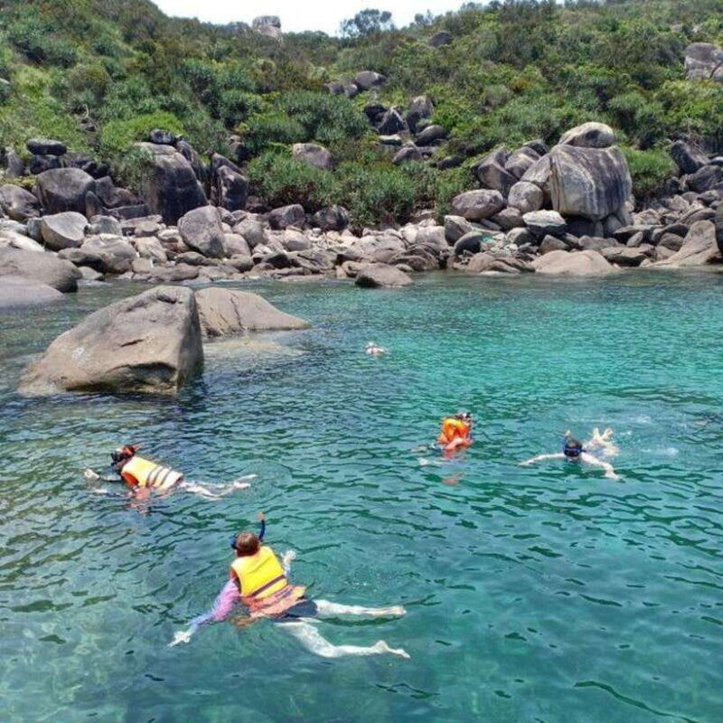 hoi-an-cham-islands-snorkeling-trip-by-speedboat-with-lunch-2