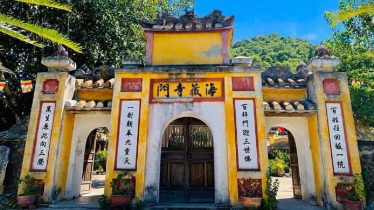 hoi-an-cham-islands-snorkeling-trip-by-speedboat-with-lunch-2
