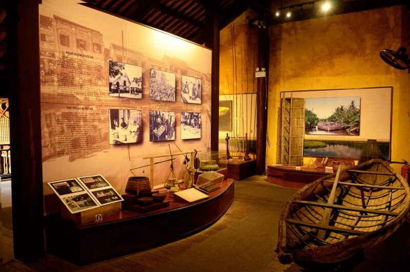 hoi-an-city-tour-coconut-jungle-release-flower-lantern