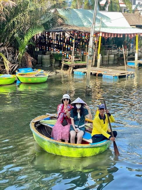 Hoi An: Coconut Basket Boat Ride & Hoi An Memories Live Show - FAQs