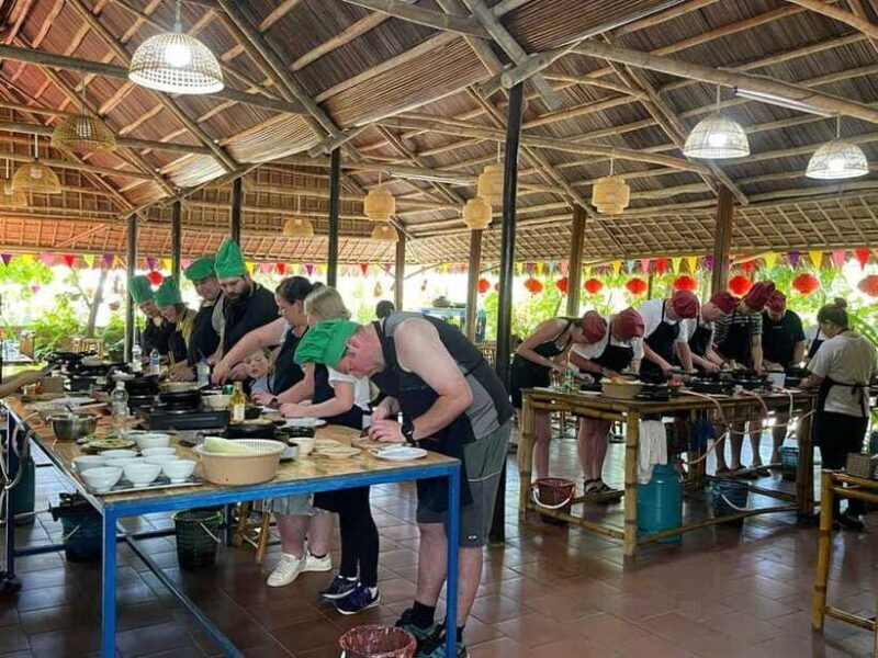 Hoi An: Cooking Class, Crab Fishing-Basket Boat, Market Tour - FAQs