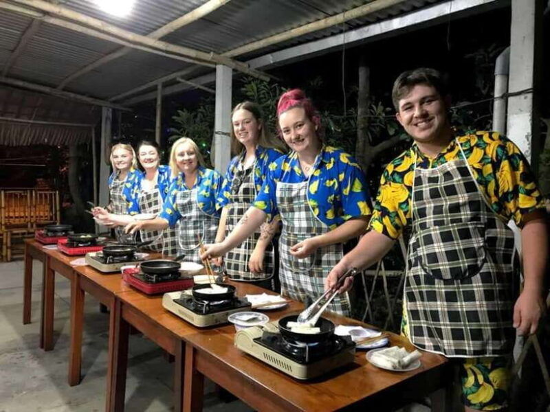 hoi-an-cooking-class-market-tour-and-basket-boat-ride