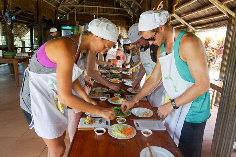 hoi-an-cooking-class-w-pho-and-coconut-basket-boat-tour