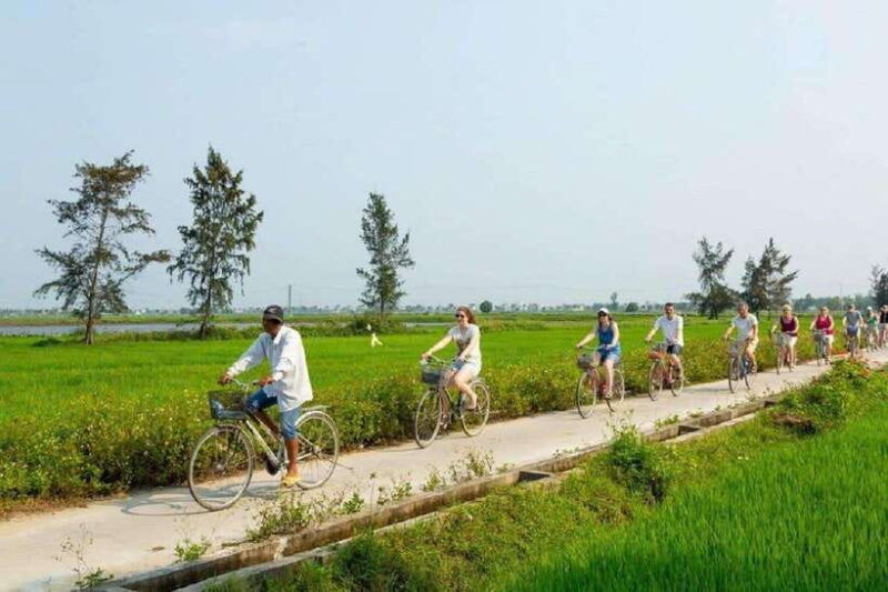hoi-an-countryside-bicycle-tour-with-farm-basket-boat-ride