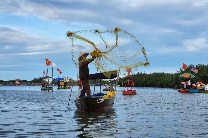 Hoi An Countryside with 3 Villages &City Tour with Riverboat Ride - FAQs