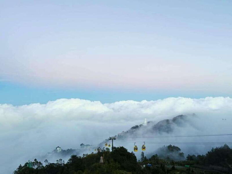 hoi-an-da-nang-ba-na-hills-and-golden-bridge-afternoon-tour