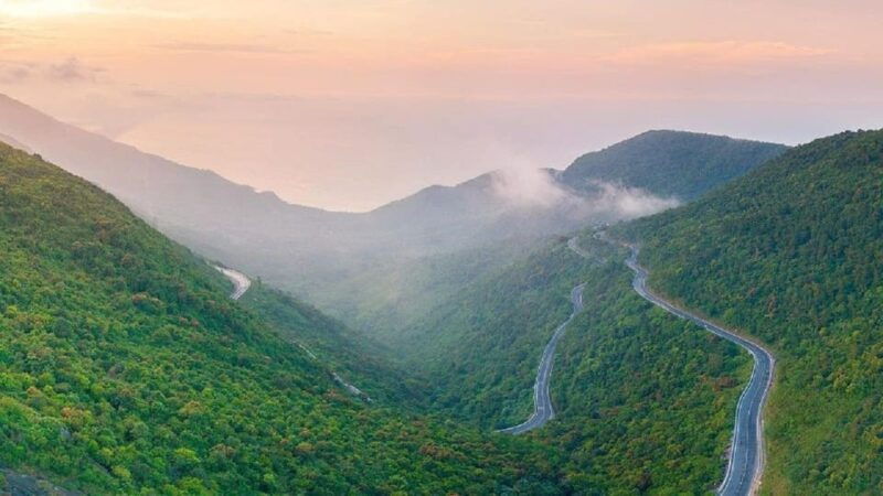 hoi-an-da-nang-hue-city-tour-with-haivan-pass
