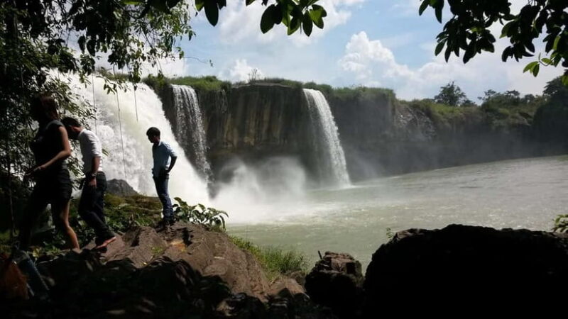 Hoi An/Da Nang: Hue Day Trip via Hai Van Pass - Lady Buddha and Monkey Mountain: A Cultural & Scenic Stop