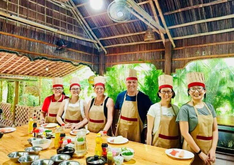 hoi-an-da-nang-market-tour-boat-ride-and-cooking-class