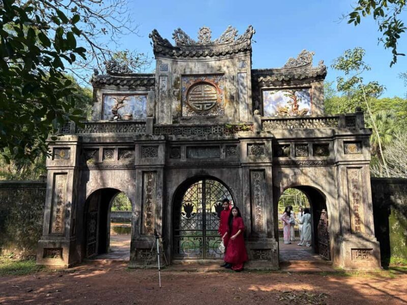 Hoi An/Da Nang: Private Day Trip to Hue Imperial City - Scenic Drive Highlights