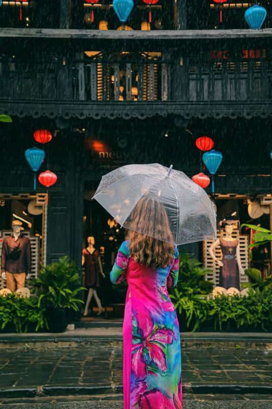Hoi An/Da Nang: Private Photoshoot & Guided Walk Experience - Real Experiences from Reviewers