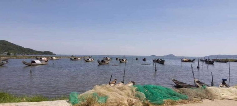 hoi-an-easy-rider-tour-via-hai-van-pass-to-from-hue-1-way