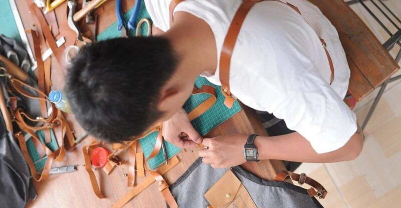 hoi-an-experience-handmade-leather-making-in-oldtown