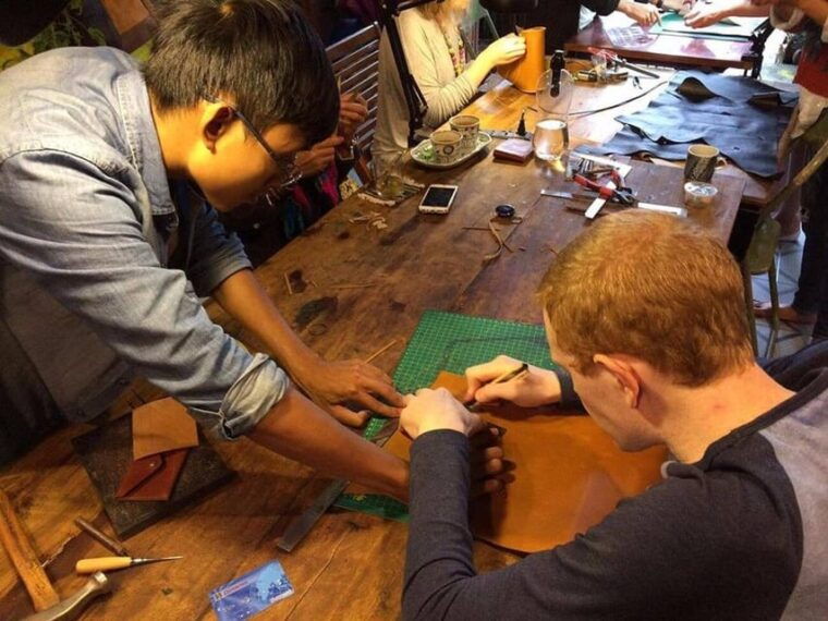 hoi-an-experience-handmade-leather-making-in-oldtown