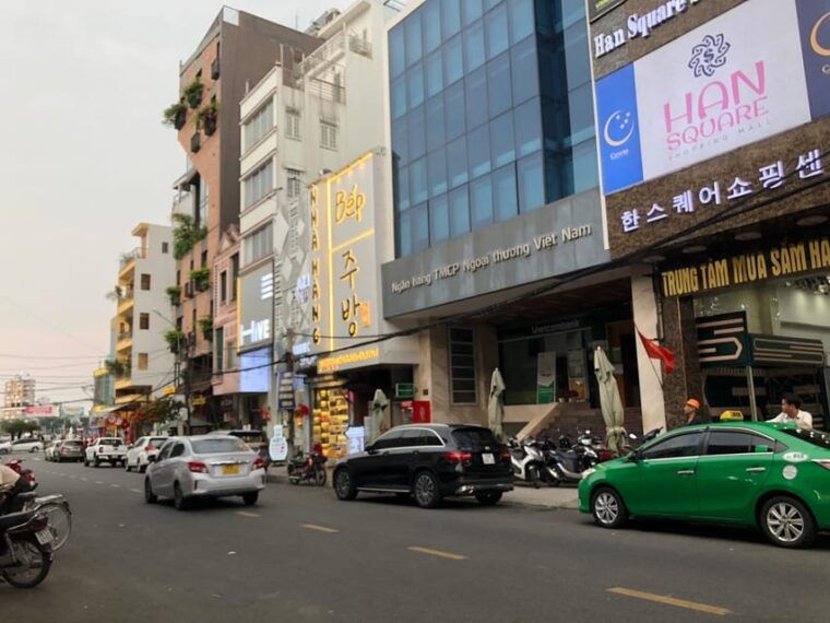 hoi-an-explore-da-nang-highlights-tour-with-private-service