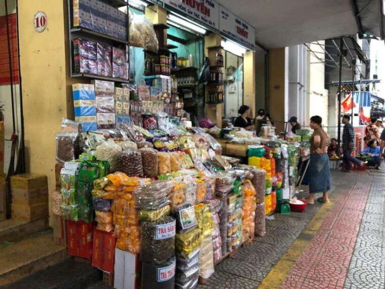 hoi-an-explore-da-nang-highlights-tour-with-private-service